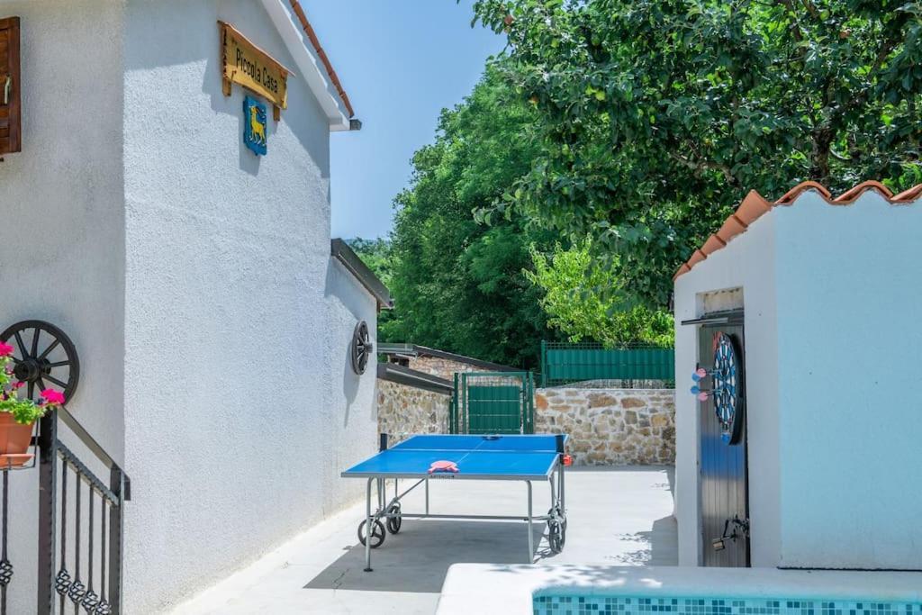Piccola Casa - A Little Paradise Krsan Exterior photo